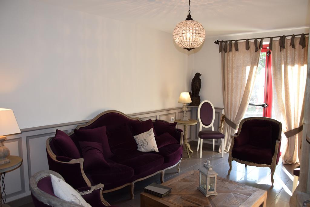 Hotel Le Petit Relais Calès Zewnętrze zdjęcie
