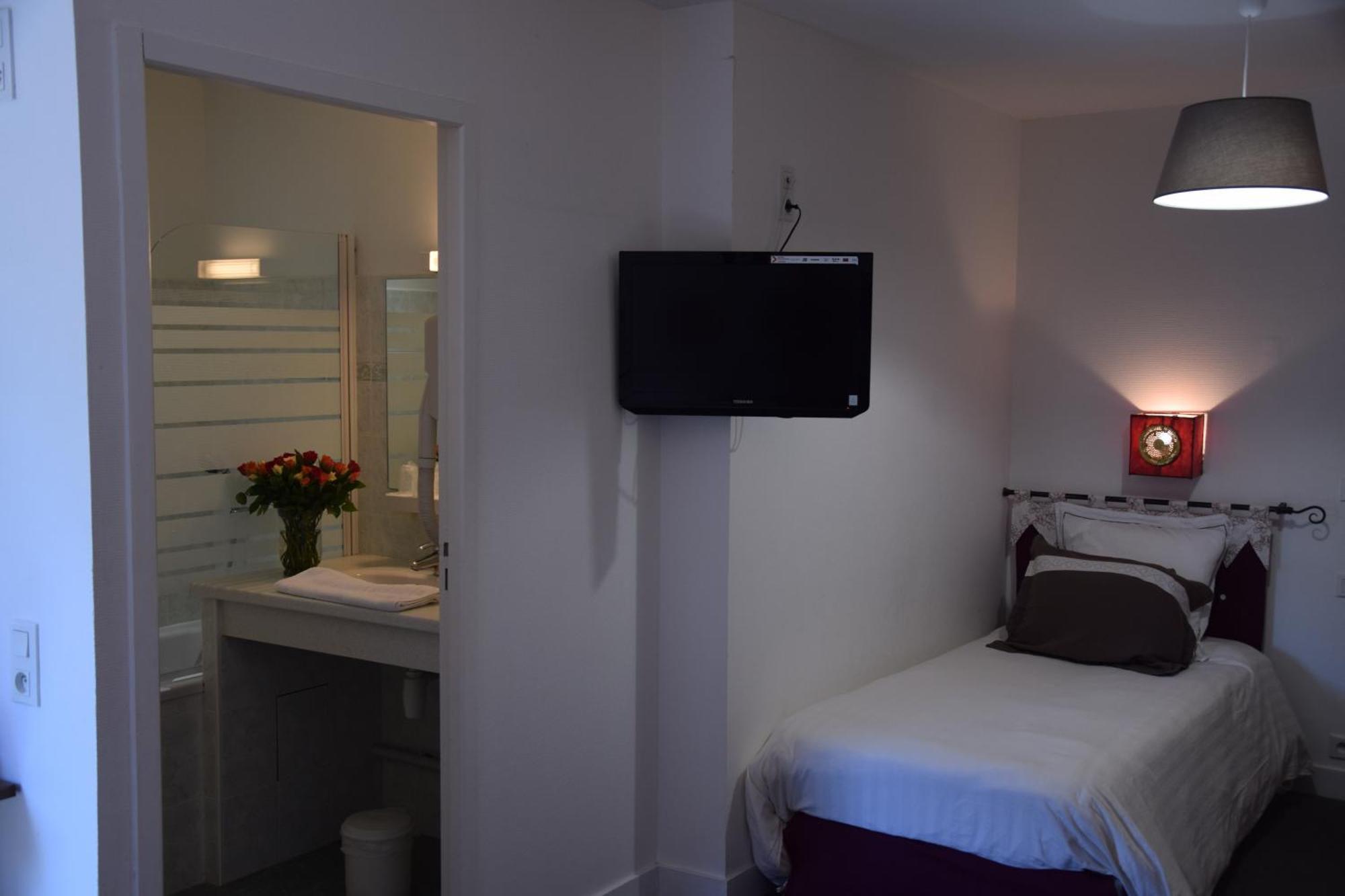 Hotel Le Petit Relais Calès Pokój zdjęcie