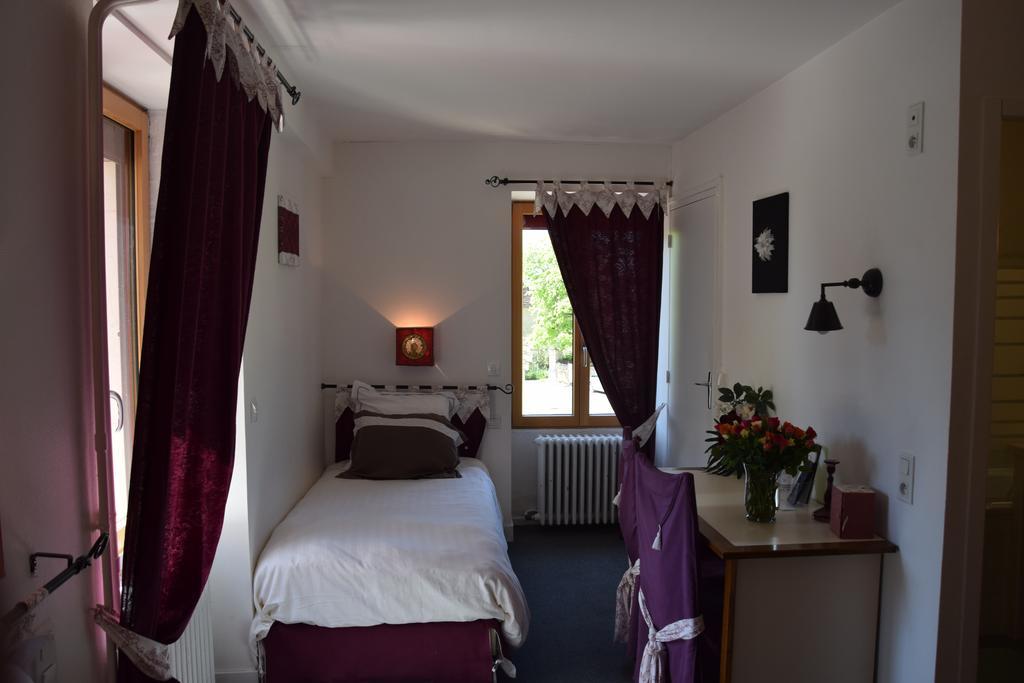 Hotel Le Petit Relais Calès Zewnętrze zdjęcie